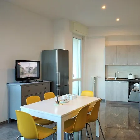 Astrid House Apartamento