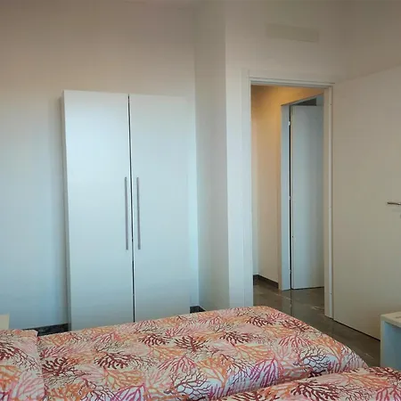 Astrid House Apartamento