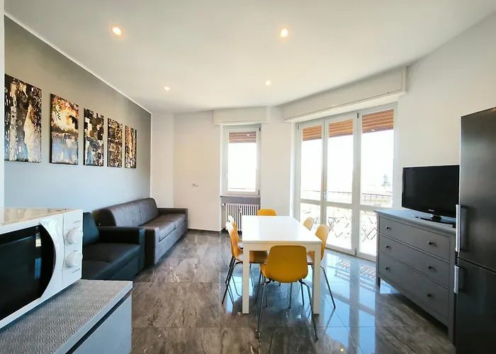 Astrid House Appartamento *