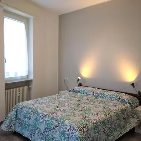 Apartament Astrid House Stresa
